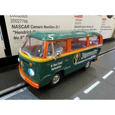 Carrera 32034 Digital 1:32 Volkswagen VW Bus Panel Van T2b Jägermeister Slot Car