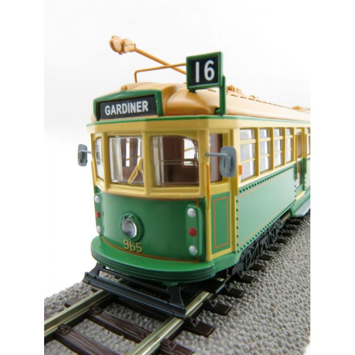 Cooee ELECTRIC POWERED W6 CLASS DIECAST MELBOURNE TRAM GREEN RATTLER NO 965 1:76 