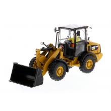 Diecast Masters 85557 - Caterpillar CAT 906M Compact Wheel Loader High Line Series - Scale 1:50