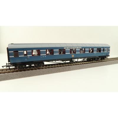 Hornby R40055 LMS Stanier D1902 Coronation Scot 65 RFO 7508 Restaurant Coach with Lights - Era 3 OO Scale