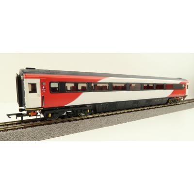 Hornby R40250 LNER Mk3 Trailer Standard Disabled (TSD) 42239 Passenger Coach - Era 10 OO Scale