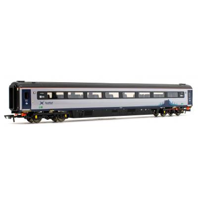Hornby R4890A ScotRail MK3 Sliding Door TSL 42045 Passenger Coach OO Scale