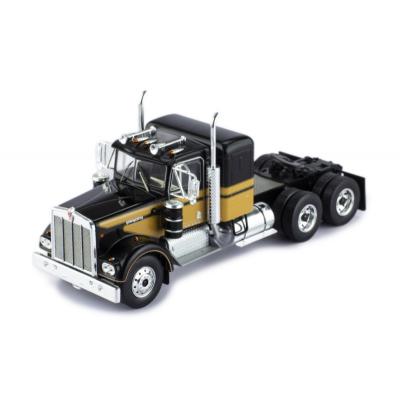 IXO TR144.22 - 1976 Kenworth W900 6x4 Prime Mover Truck - Smokey & The Bandit - Scale 1:43