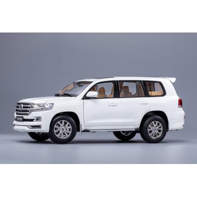 Keng Fai - Toyota Land Cruiser SUV 2020 Right Hand Drive RHD White - Scale 1:18