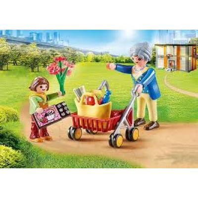 Playmobil 70194 - Grandmother with Child - City Life