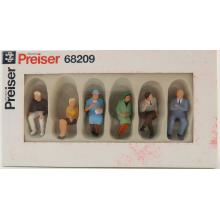 Preiser 68209 - Set of 6 Various Seated Persons Figurines 1:50