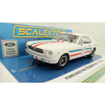 Scalextric C4364 1965 Ford Mustang - Ian Geoghegan No 1 Slot Car 1:32 Scale