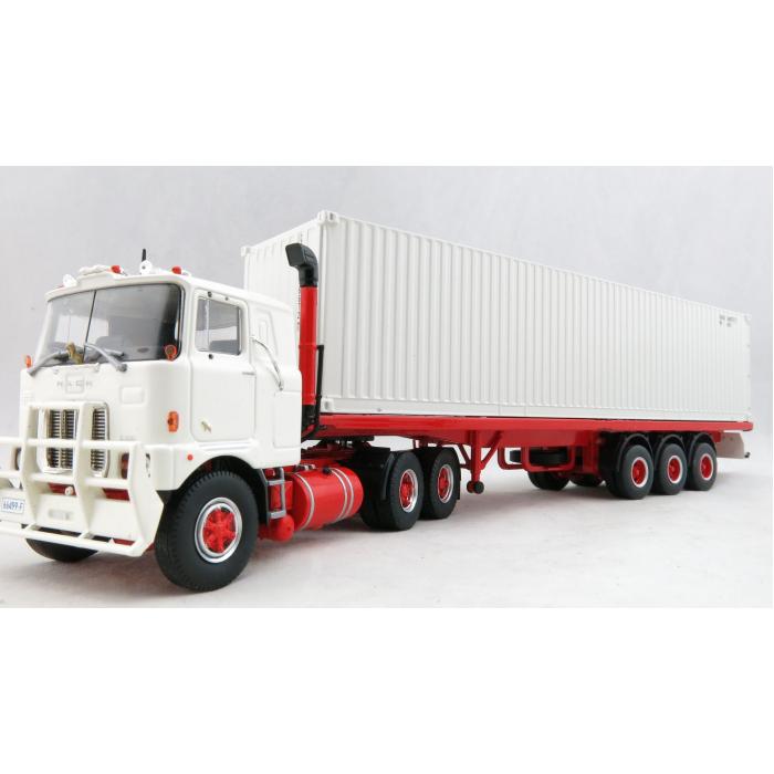 1:50 Tekno 3 Axle Flat Top Trailer and 40' Container Mack F700 Prime Mover