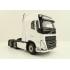 WSI 03-2043 Volvo FH5 Globetrotter XL 6x2 Tag Axle Prime Mover Truck White - Scale 1:50