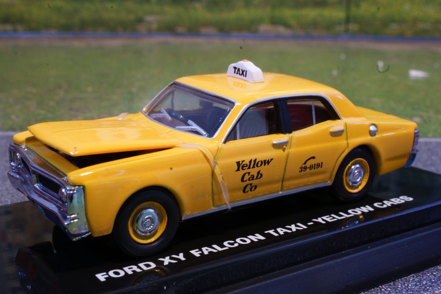 Road Ragers 1971 Xy Ford Falcon Brisbane Yellow Cab Taxi Scale 1 64 Ebay