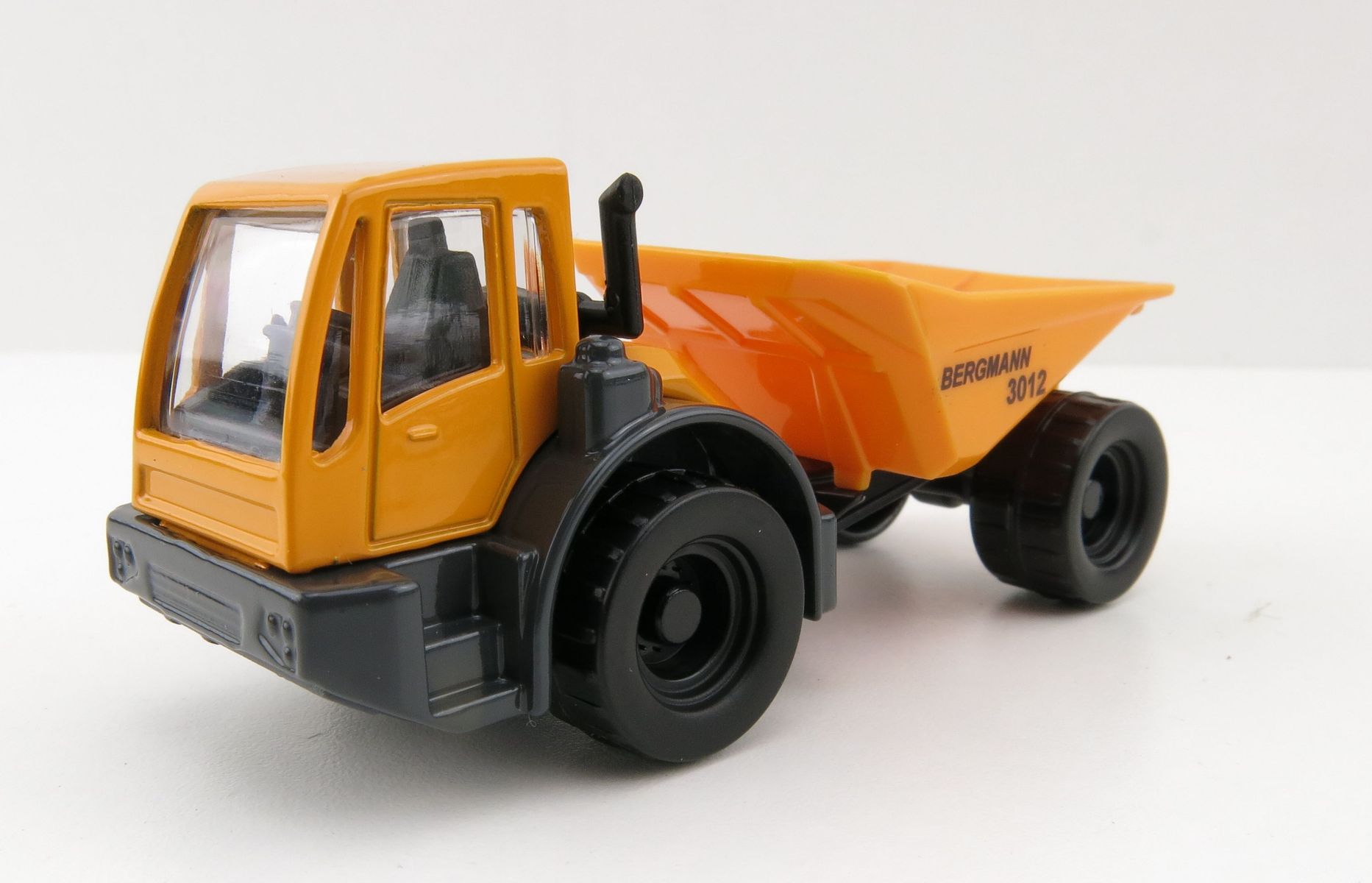 Product Image - Siku 1486 Bergmann 3012 Dumper Truck 