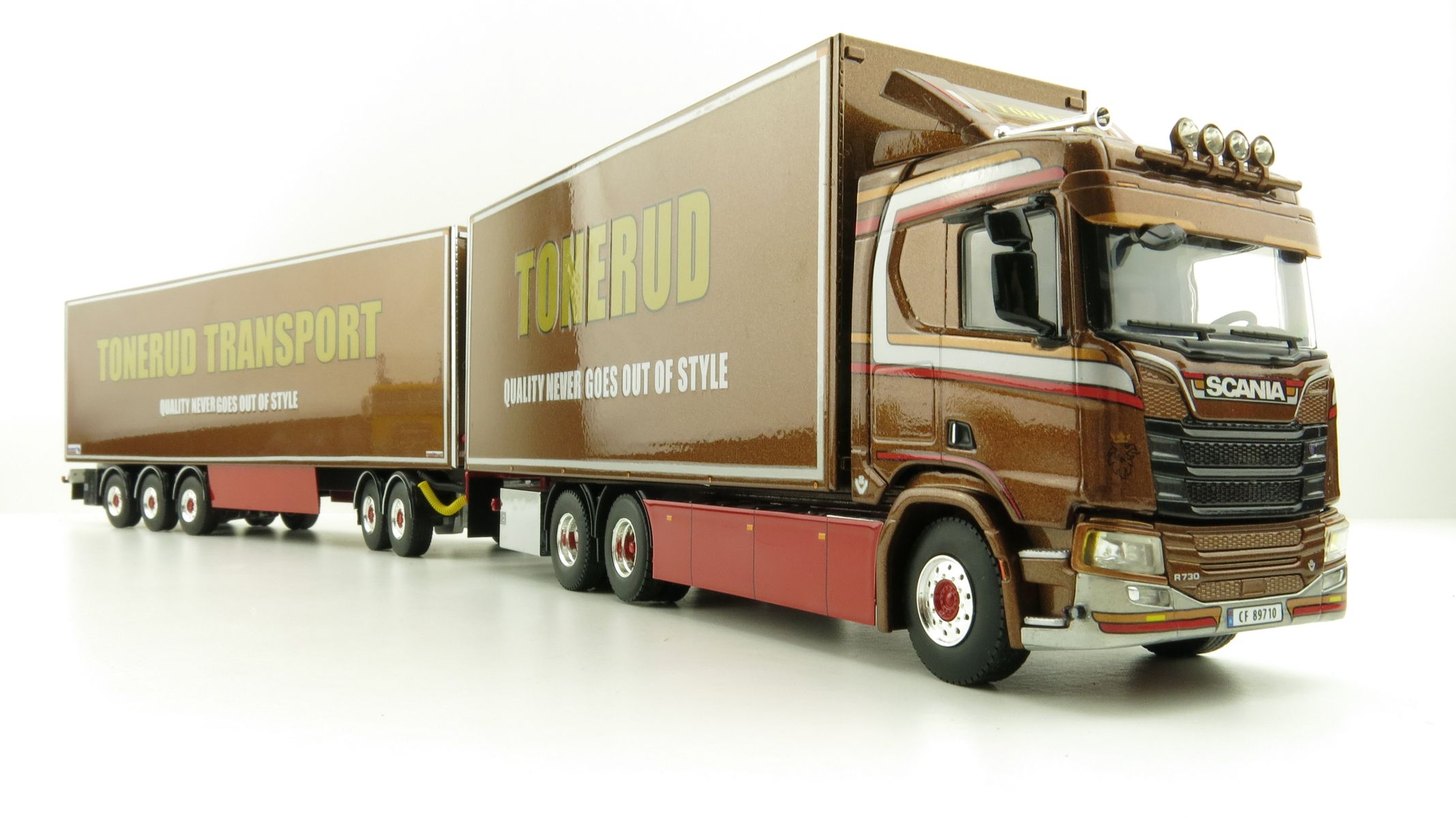 Product Image - WSI 01-2307 Scania R Normal CR20N 6x4 Rigid Truck LZV Sweden Combo - Tonerud - Scale 1:50