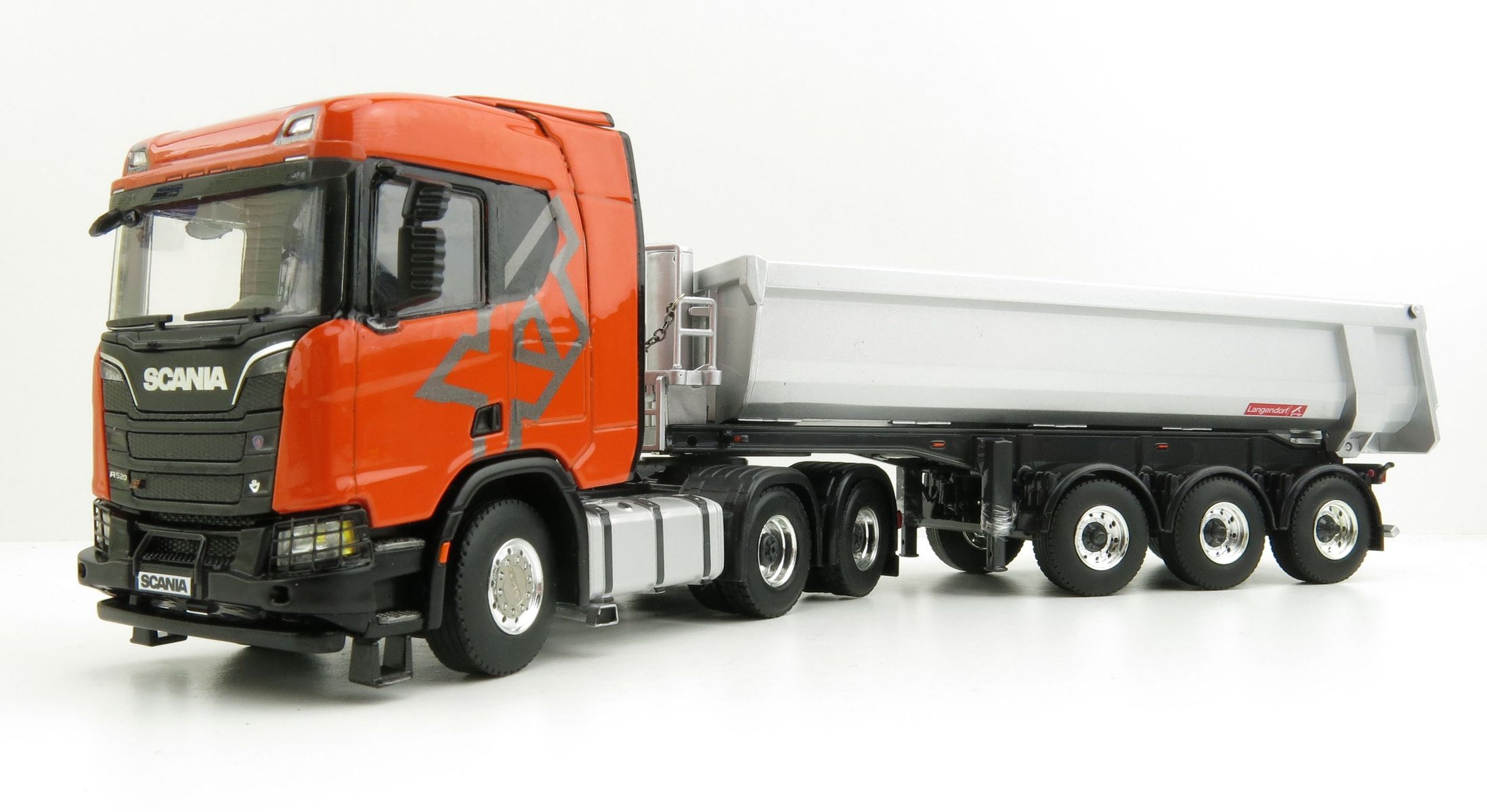 Product Image - WSI 04-2121 Scania R Normal CR20N 6X4 Truck with  Half Pipe Tipper Trailer - Scale 1:50